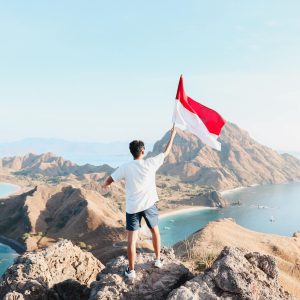 indonesian-flag-waving-on-top-mountain-2021-09-04-10-35-37-utc.jpg
